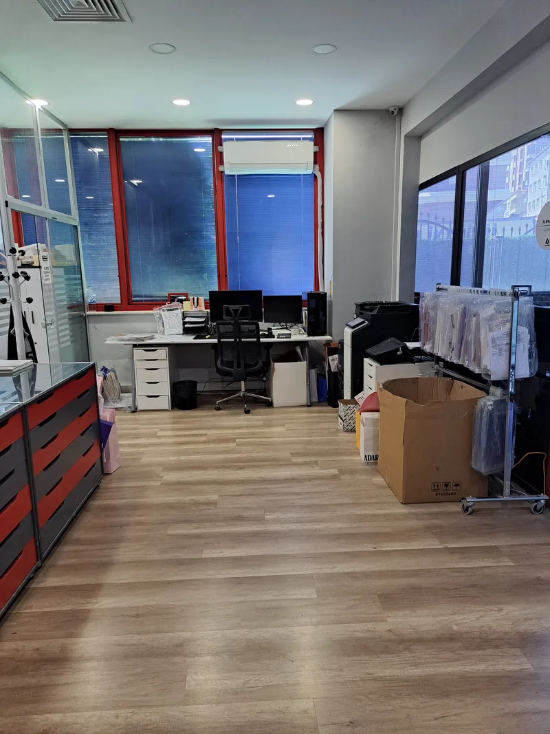 İstanbul’da ofis bilgisayarları, yazıcı ve ağ sistemleri için yerinde teknik destek hizmeti