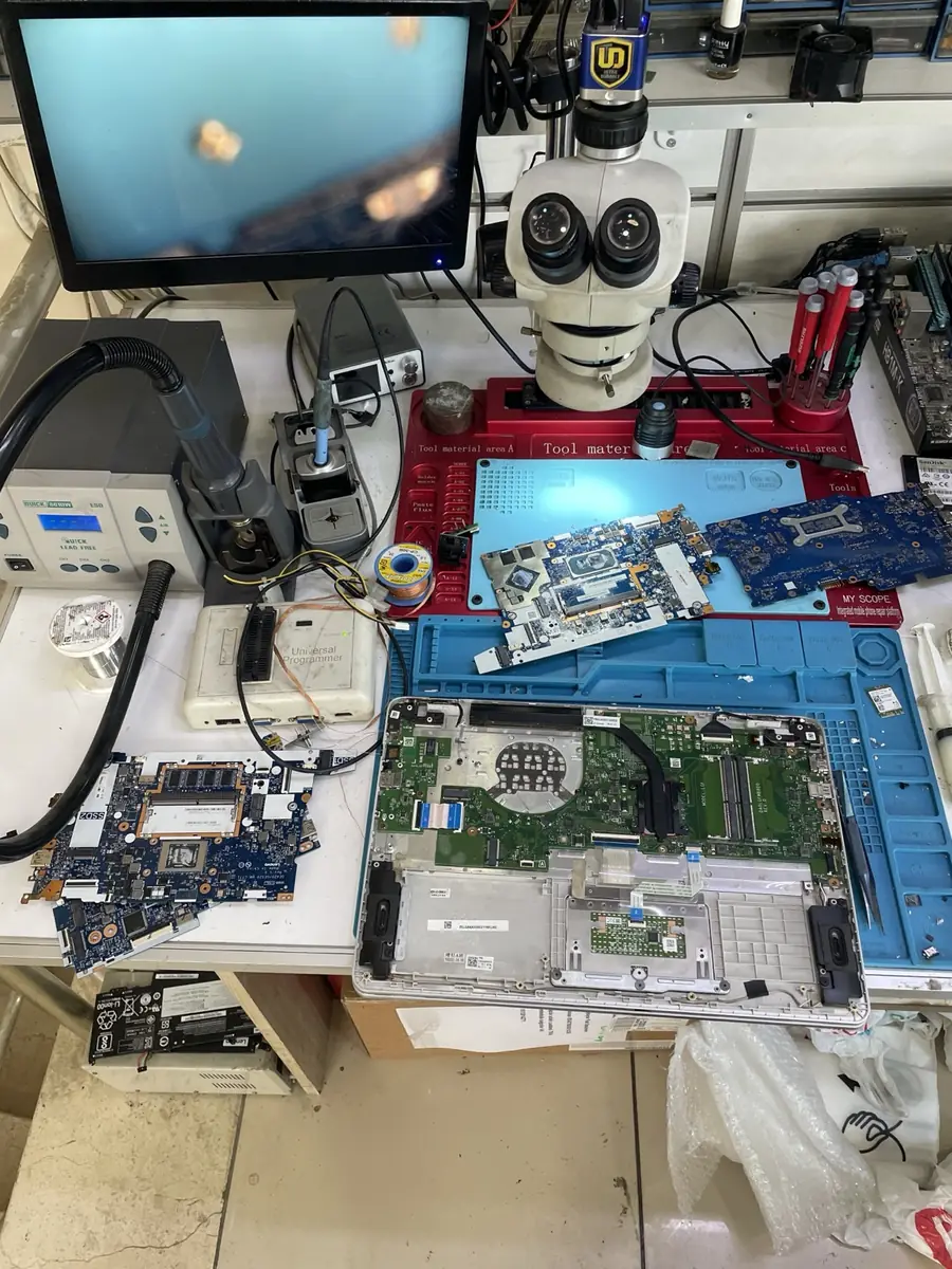 Avcılar laptop servisi için anakart ve iç donanım kontrolü